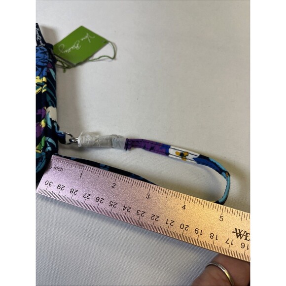 Vera Bradley Coin Purse Wrist Wallet ID Window Floral Zip All In One - Picture 8 of 8